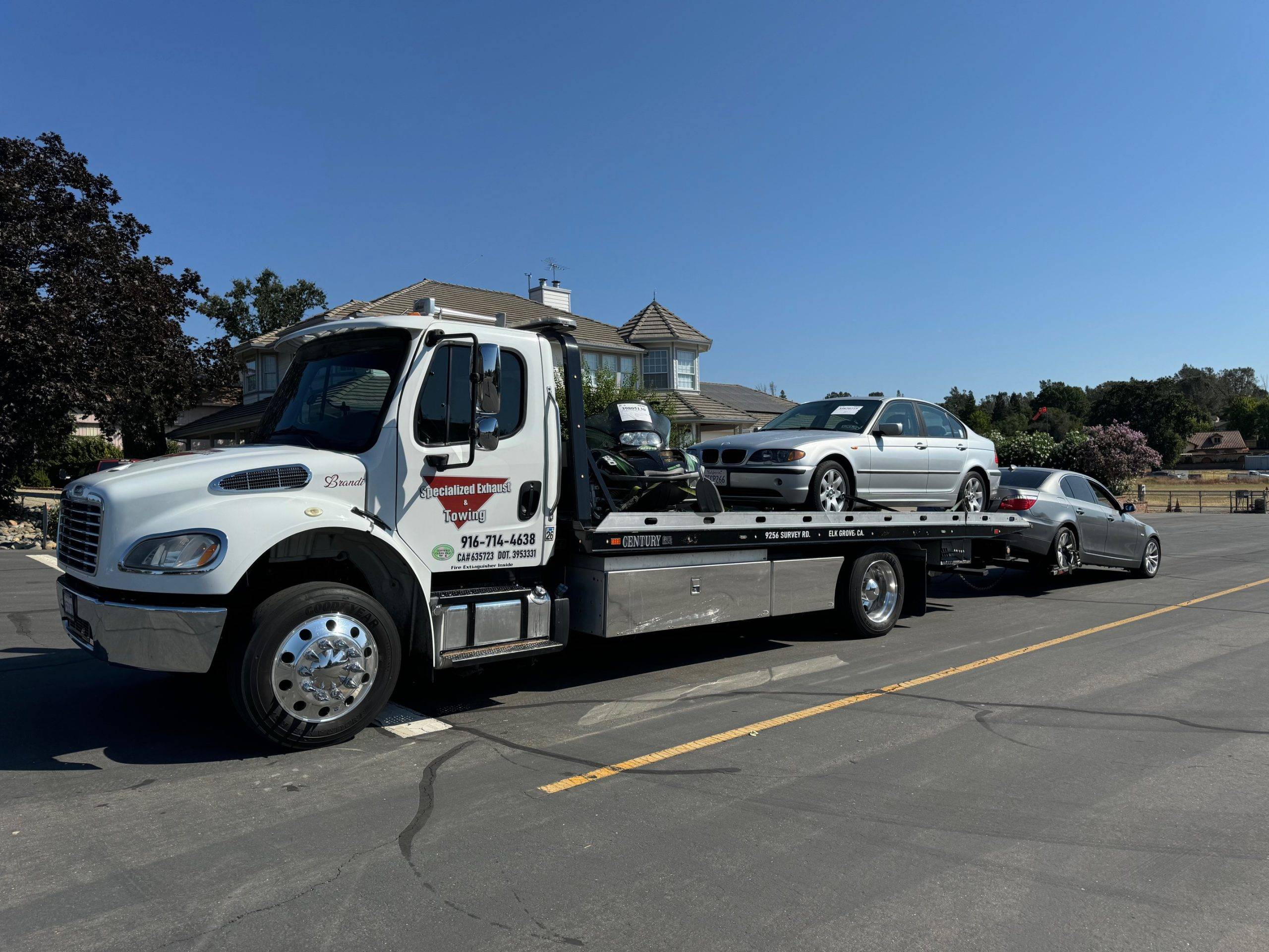 Specialized Exhaust & Automotive, Specialized Towing (2)